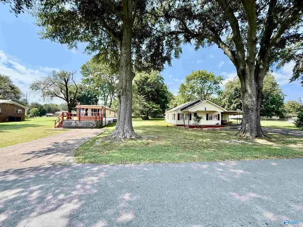 37&51 N Maple Street, Boaz, AL 35956