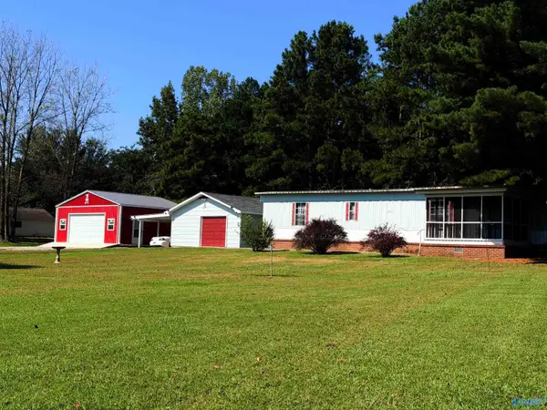1995 Green Briar Cove Road, Union Grove, AL 35175