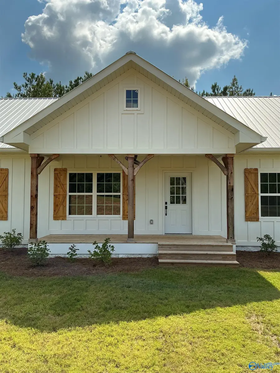 335 County Road 143, Gaylesville, AL 35973 - #2