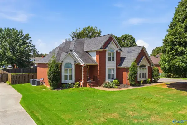 218 Wildflower Court, Huntsville, AL 35811