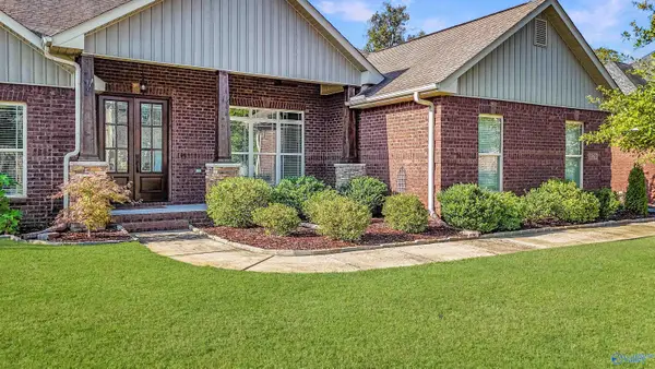 129 Misty River Lane Sw, Huntsville, AL 35824