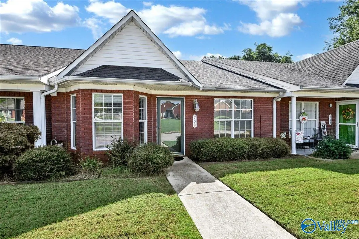752 Martin Street Sw, Hartselle, AL 35640 - #1