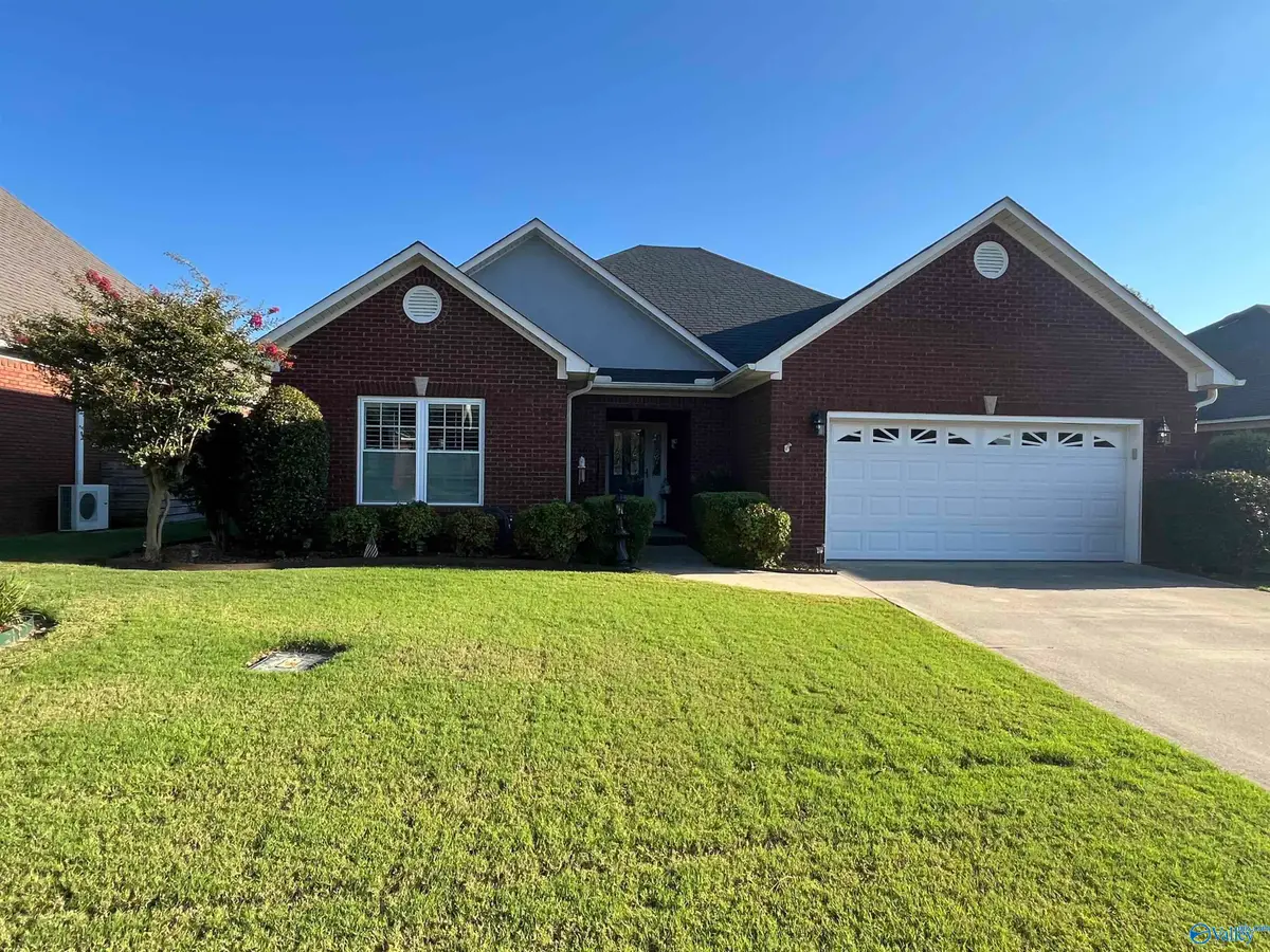 546 Blackshear Lane Sw, Hartselle, AL 35640 - #1