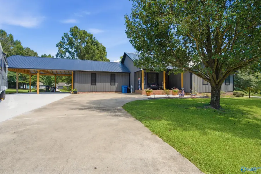 216 Maple Valley Circle, Blountsville, AL 35031 - #2