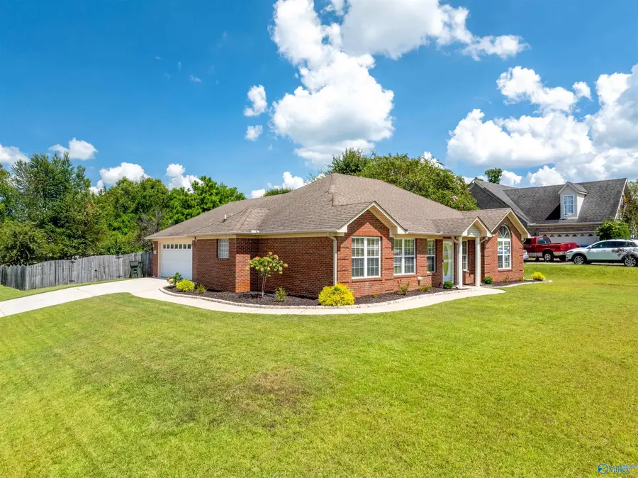 107 Turkey Ridge Drive, New Market, AL 35761 - #2