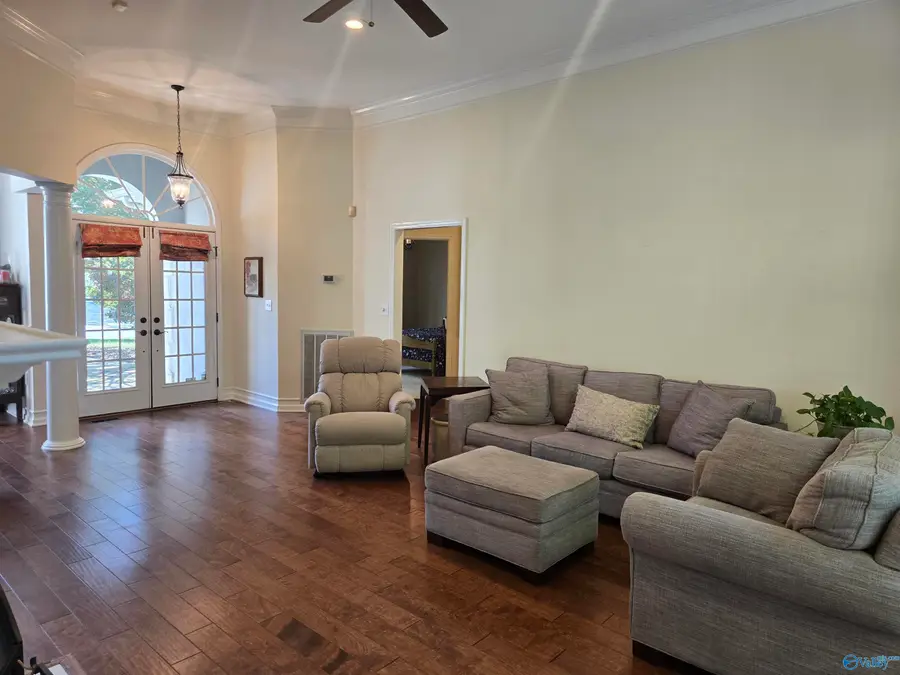 1920 Shellbrook Drive Nw, Huntsville, AL 35806 - #2
