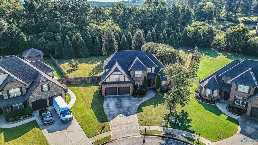 127 Windridge Way, Huntsville, AL 35824 - #2