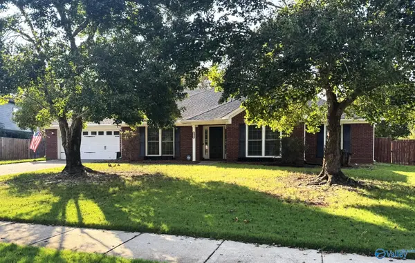 2379 Villaret Drive, Huntsville, AL 35803