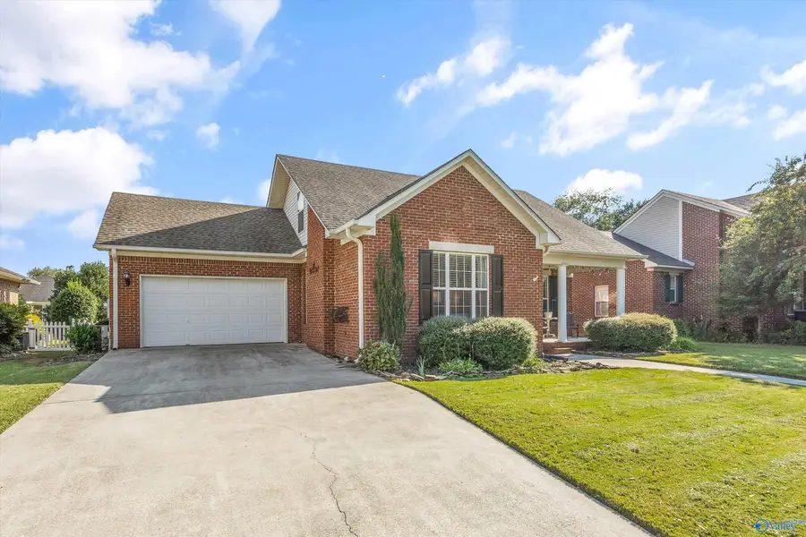 5012 SE Frankford Drive, Owens Cross Roads, AL 35763 - #3