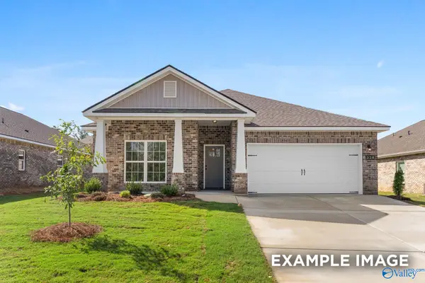 159 Heritage Lakes Boulevard, New Market, AL 35761