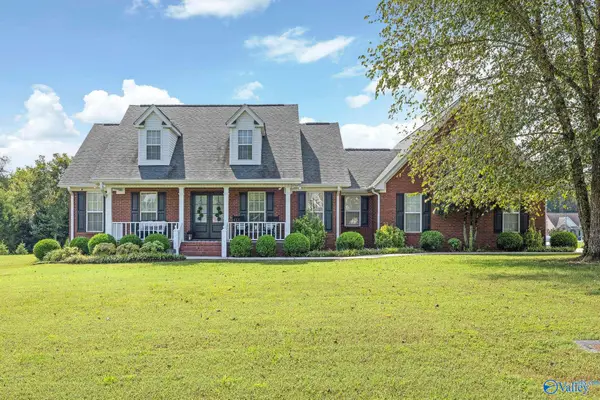 1818 Friendship Road, Arab, AL 35016
