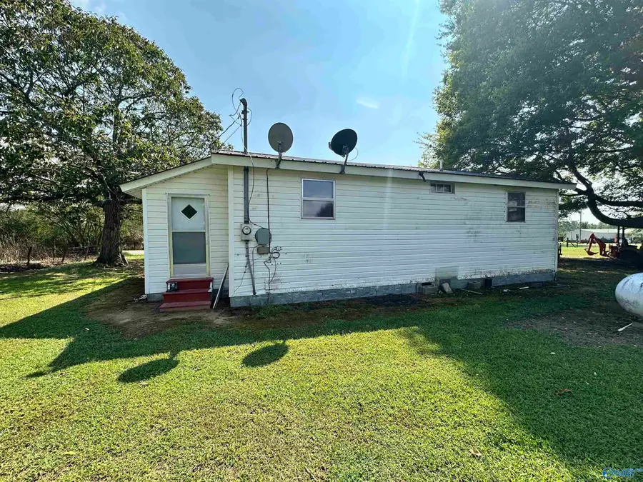 6198 County Road 76, Groveoak, AL 35975 - #2