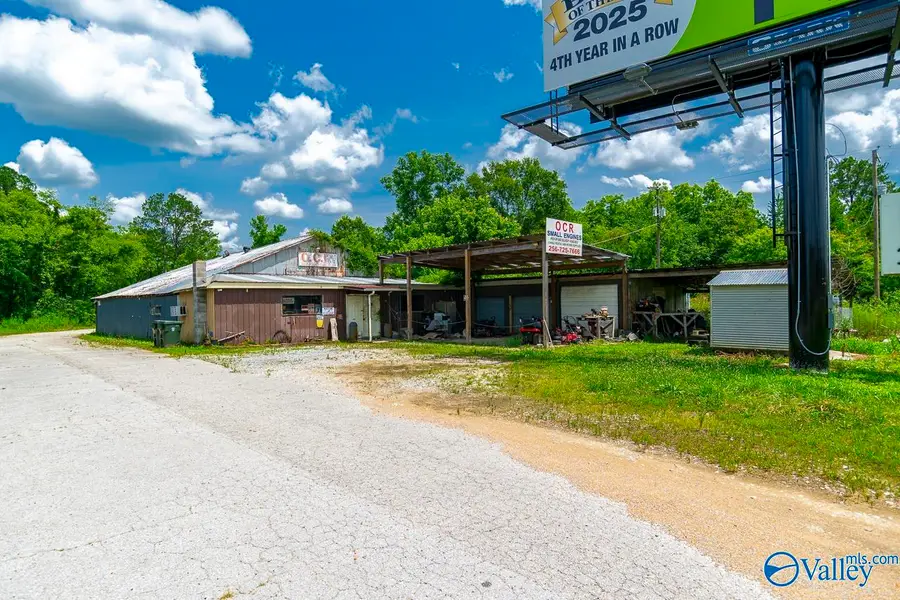 9265 Highway 431 South, Owens Cross Roads, AL 35763 - #2