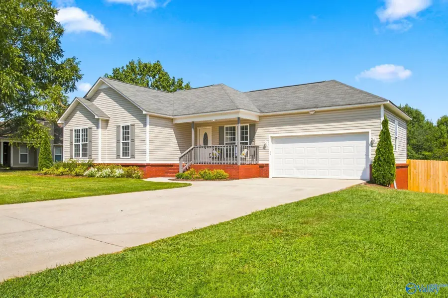 111 Tanner Ridge Circle, New Market, AL 35761 - #2