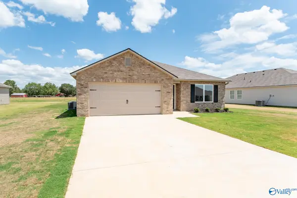 412 Delia Ann Lane, Huntsville, AL 35811