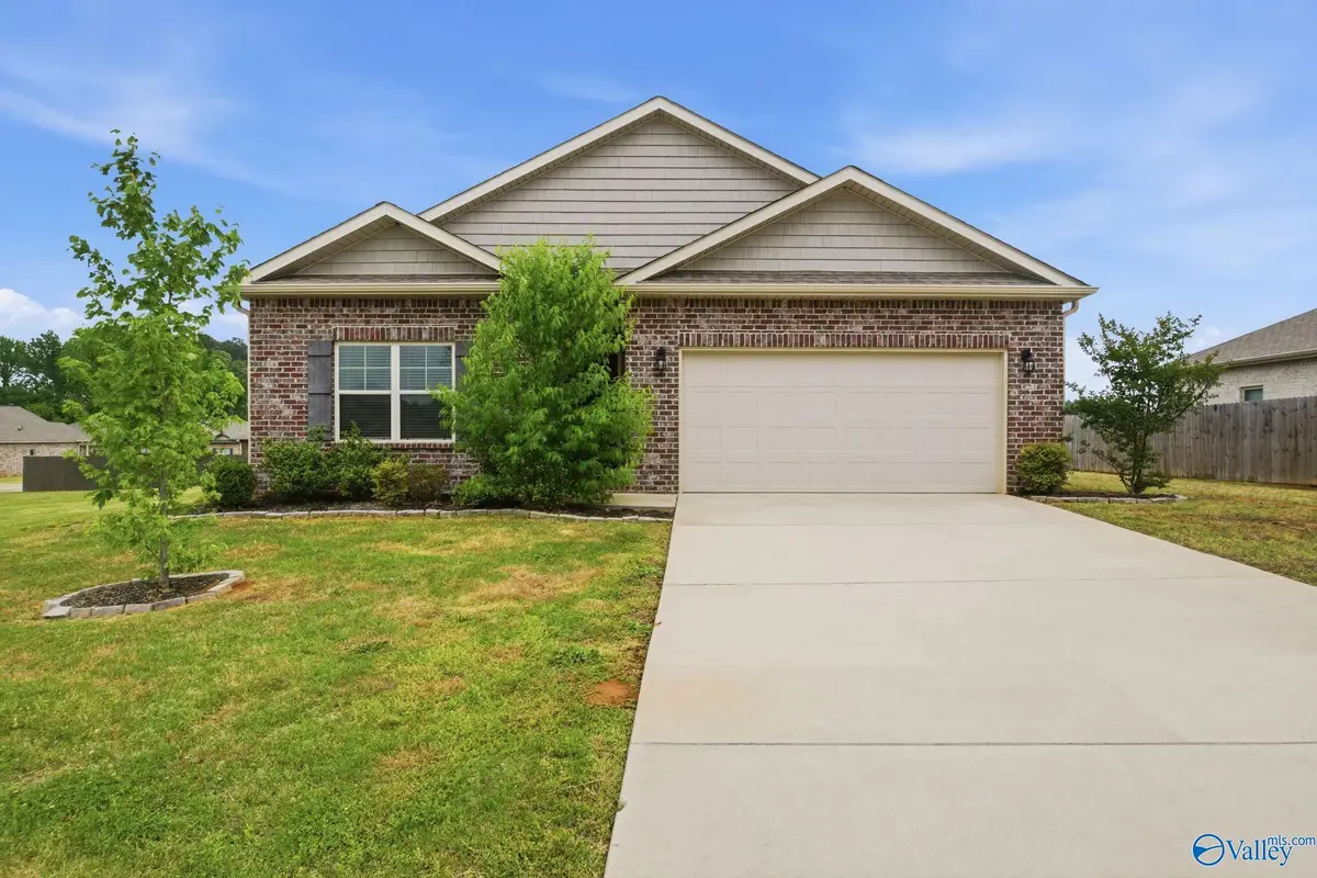 14170 Lannister Lane, Athens, AL 35613 - #1