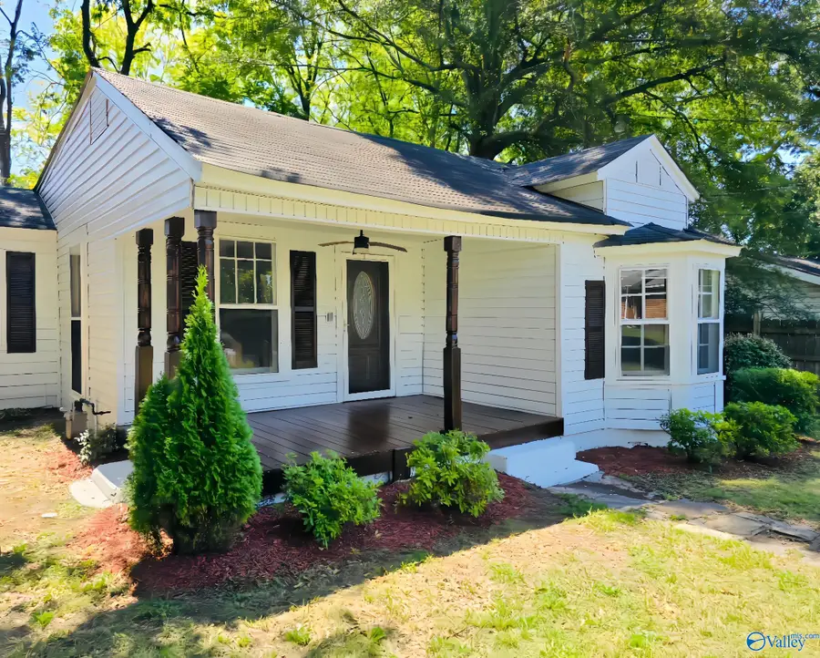 304 Chestnut Street Ne, Hartselle, AL 35640 - #2