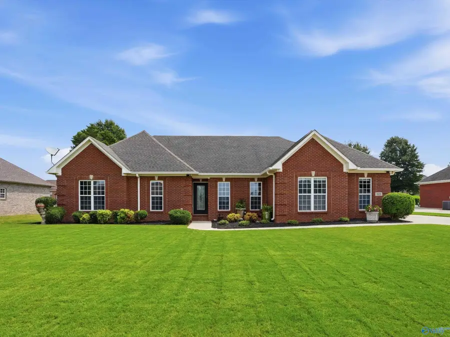 815 Indian Creek Road, Huntsville, AL 35806 - #3