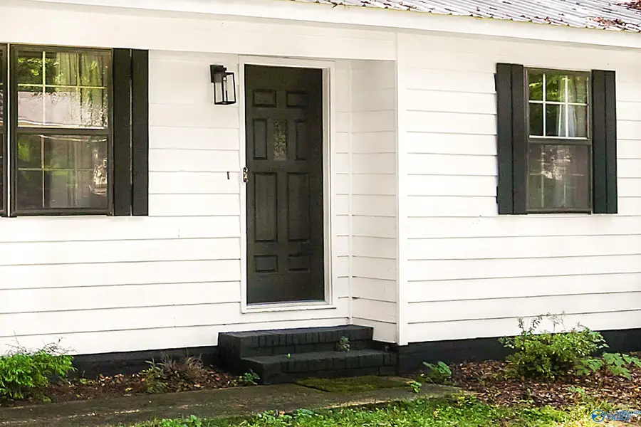 204 10th Avenue Ne, Arab, AL 35016 - #3