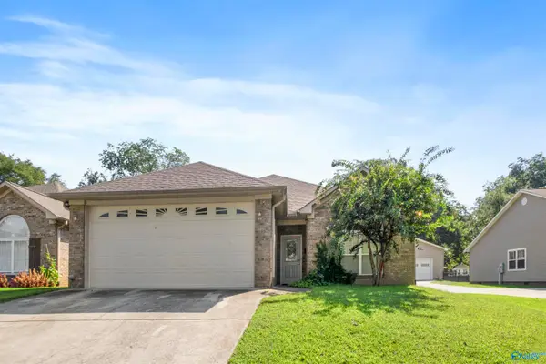 208 S Walnut Street, Boaz, AL 35957