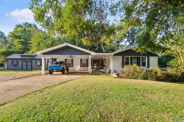 105 Hartwood Drive, Gadsden, AL 35901