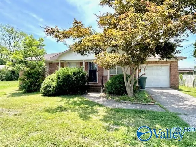 1709 NW Morningside Drive, Huntsville, AL 35801 - #1