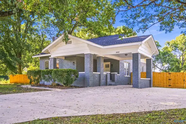 1043 W Washington Street, Athens, AL 35611
