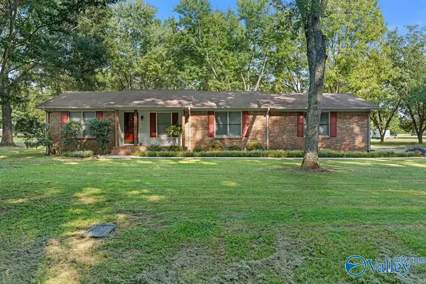 151 Greenfield Road, Hazel Green, AL 35750