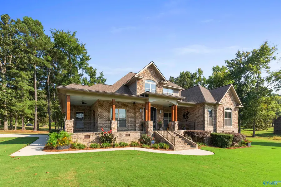 178 Paradise Place, Scottsboro, AL 35769 - #2