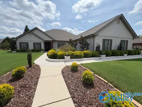 53 Walnut Cove Boulevard, Huntsville, AL 35824