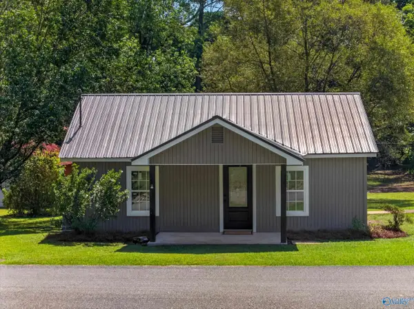 1080 Clanton Street Sw, Attalla, AL 35954