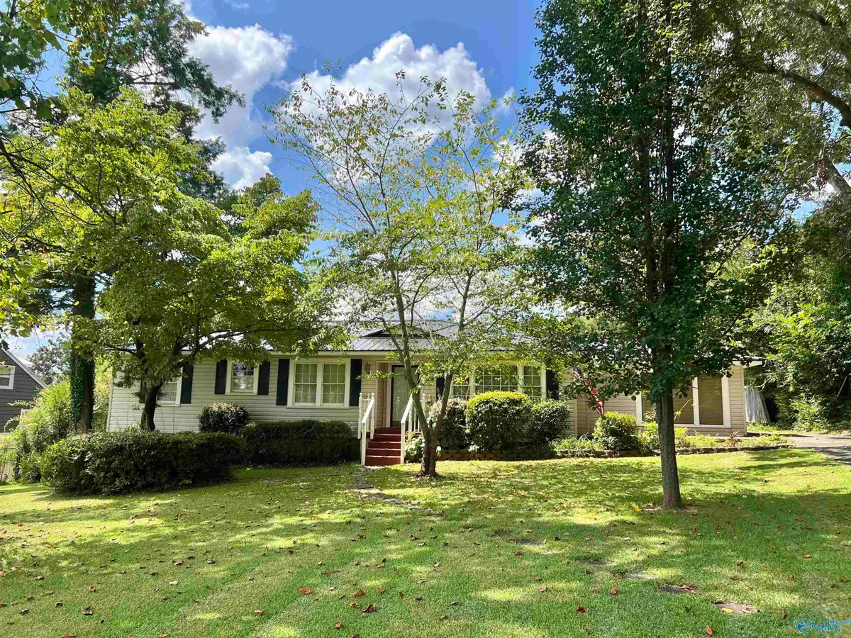 2406 Lookout Street, Gadsden, AL 35904 - #1