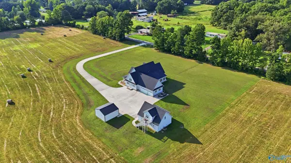 596 Johnson Avenue, New Hope, AL 35760