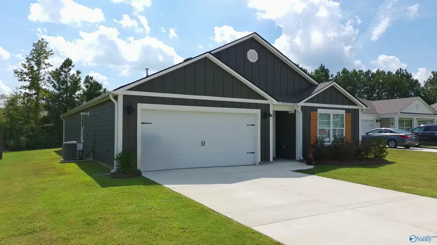 1114 Waverly Lane Sw, Cullman, AL 35055 - #2