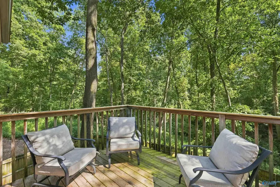 103 East Cove, Florence, AL 35634 - #3