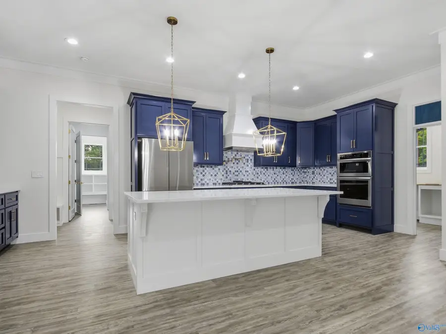 3811 South Chapel Hill Road Sw, Decatur, AL 35603 - #2