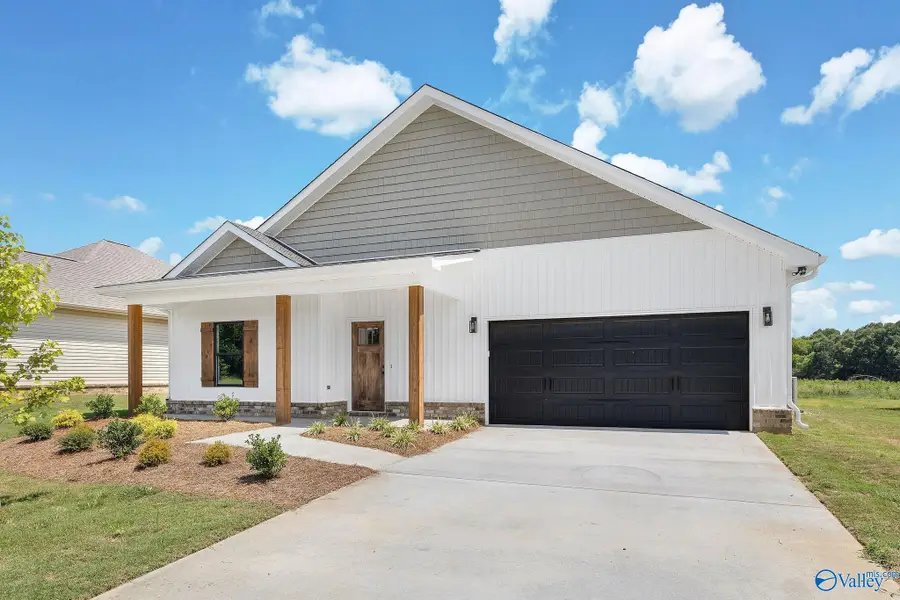 237 Deer Trail, Union Grove, AL 35175 - #2