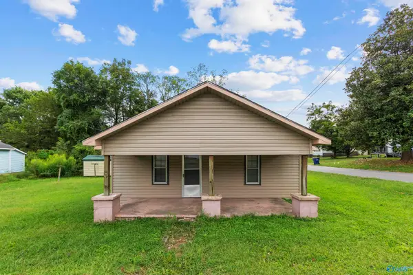 353 4th Avenue Nw, Arab, AL 35016