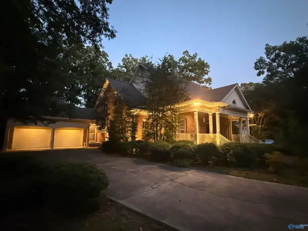 20 Savannah Circle, Cherokee Ridge, AL 35175