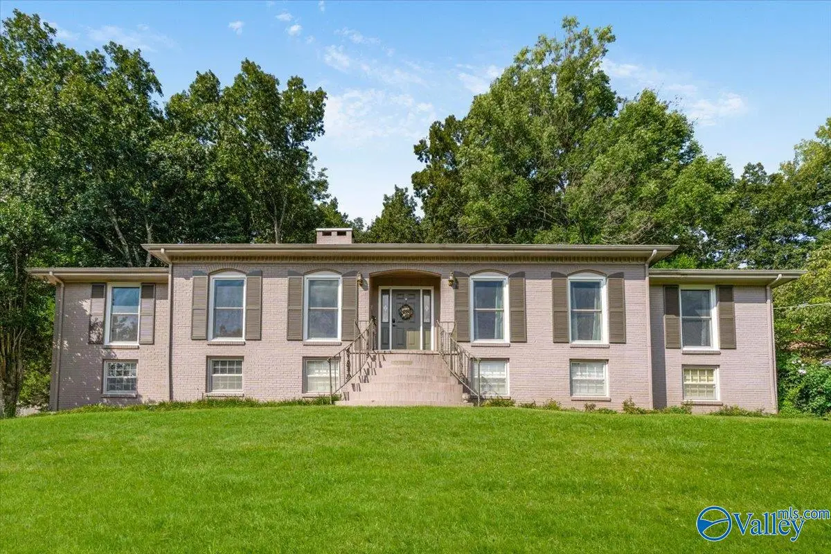 2604 Fanelle Circle, Huntsville, AL 35801 - #1