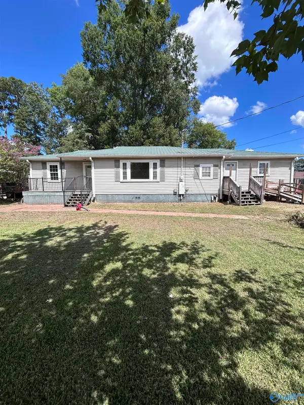 5620 2nd Street, Hokes Bluff, AL 35903