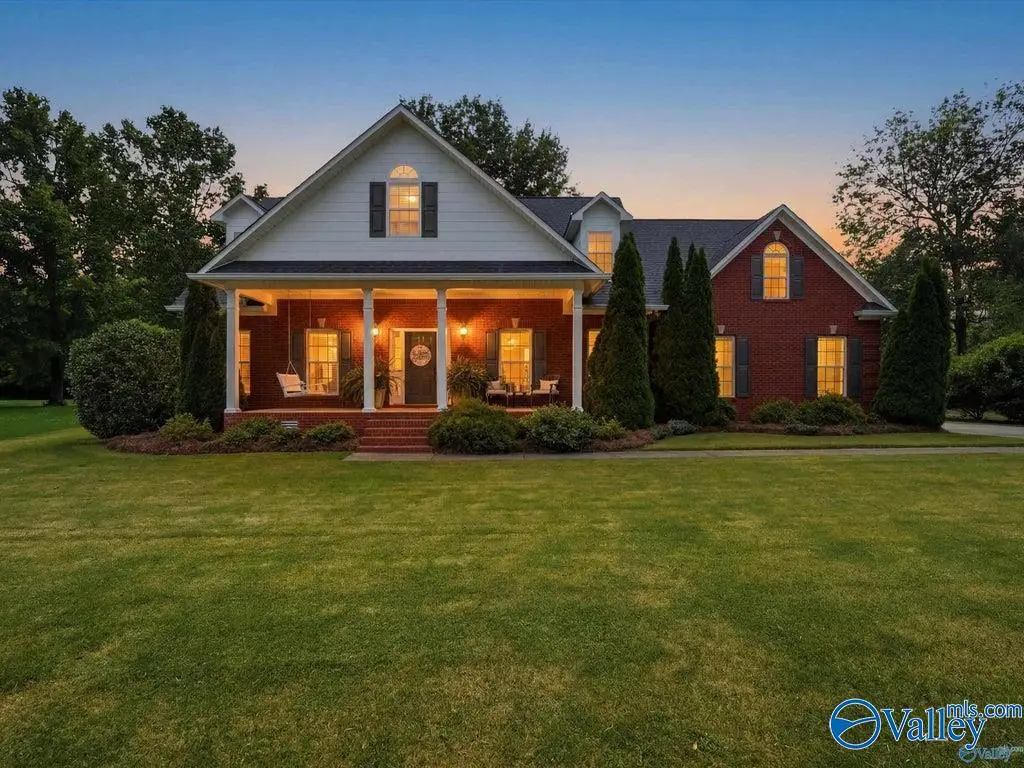 1013 Mill Race Circle, Guntersville, AL 35976 - #1