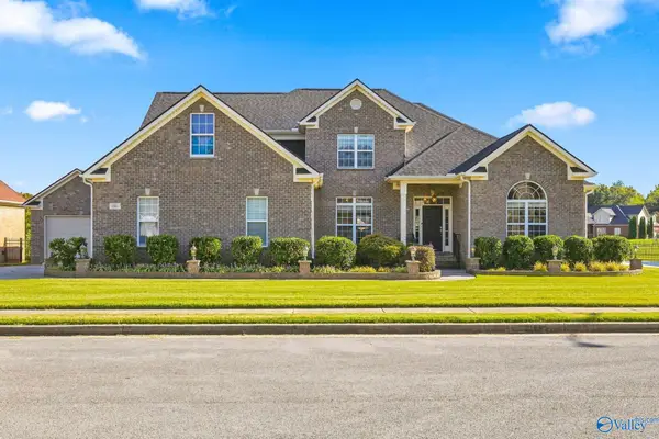 180 River Walk Trail, New Market, AL 35761