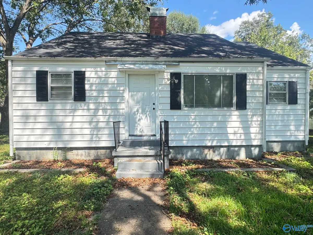 2301 North Rose Drive Sw, Huntsville, AL 35805 - #1