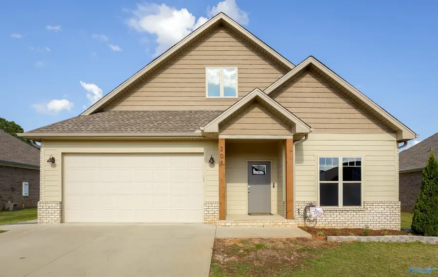 305 Rolling Brook Drive, Rogersville, AL 35652 - #2