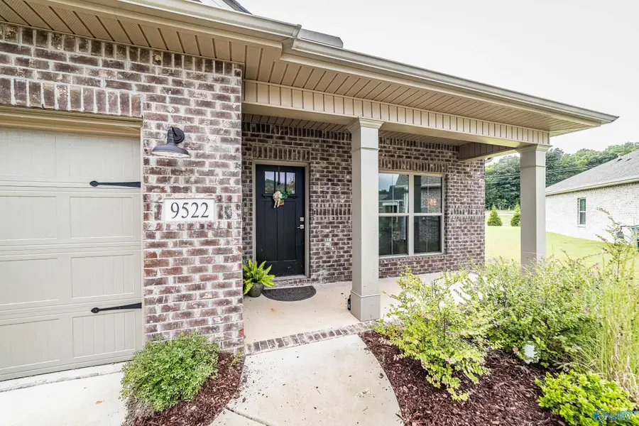 9522 Hampton Oak Drive, Owens Cross Roads, AL 35763 - #2