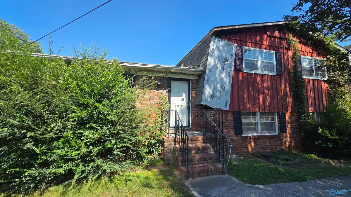 5017 Wayne Court Nw, Huntsville, AL 35810 - #1
