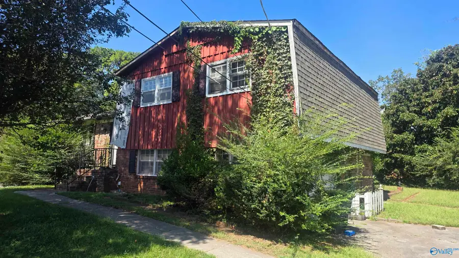 5017 Wayne Court Nw, Huntsville, AL 35810 - #2