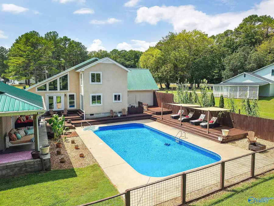 120 Preston Cove Road, Scottsboro, AL 35769 - #2