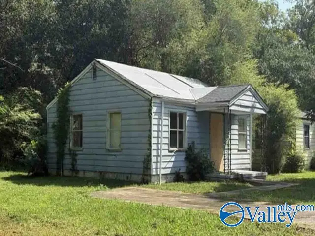 17 Hoadley Street, Midfield, AL 35228 - #1